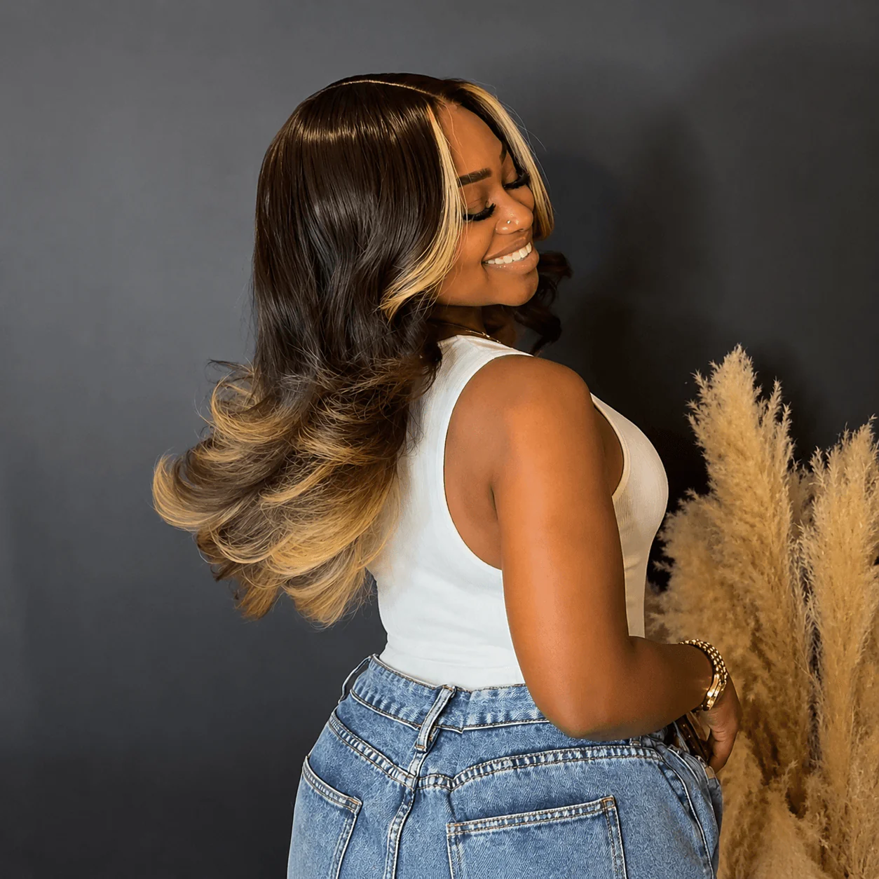 Layered Cut Glueless Wigs Honey Blonde Mixed 13x4 Lace Front Wig Pre Plucked Transparent Lace Wigs - Image 3
